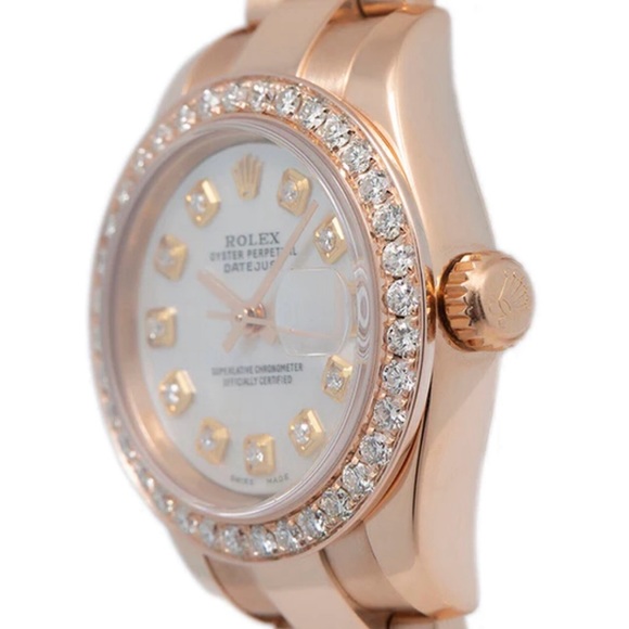 Rolex Lady-Datejust (179165) - Picture 2 of 9